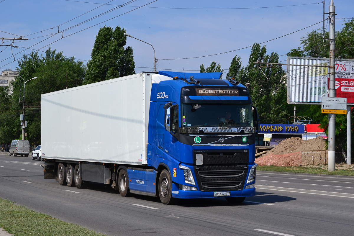 Шымкент, № 837 AJJ 17 — Volvo ('2012) FH.500