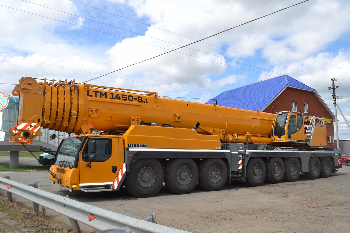 Пермский край, № Н 780 УК 159 — Liebherr (общая модель)