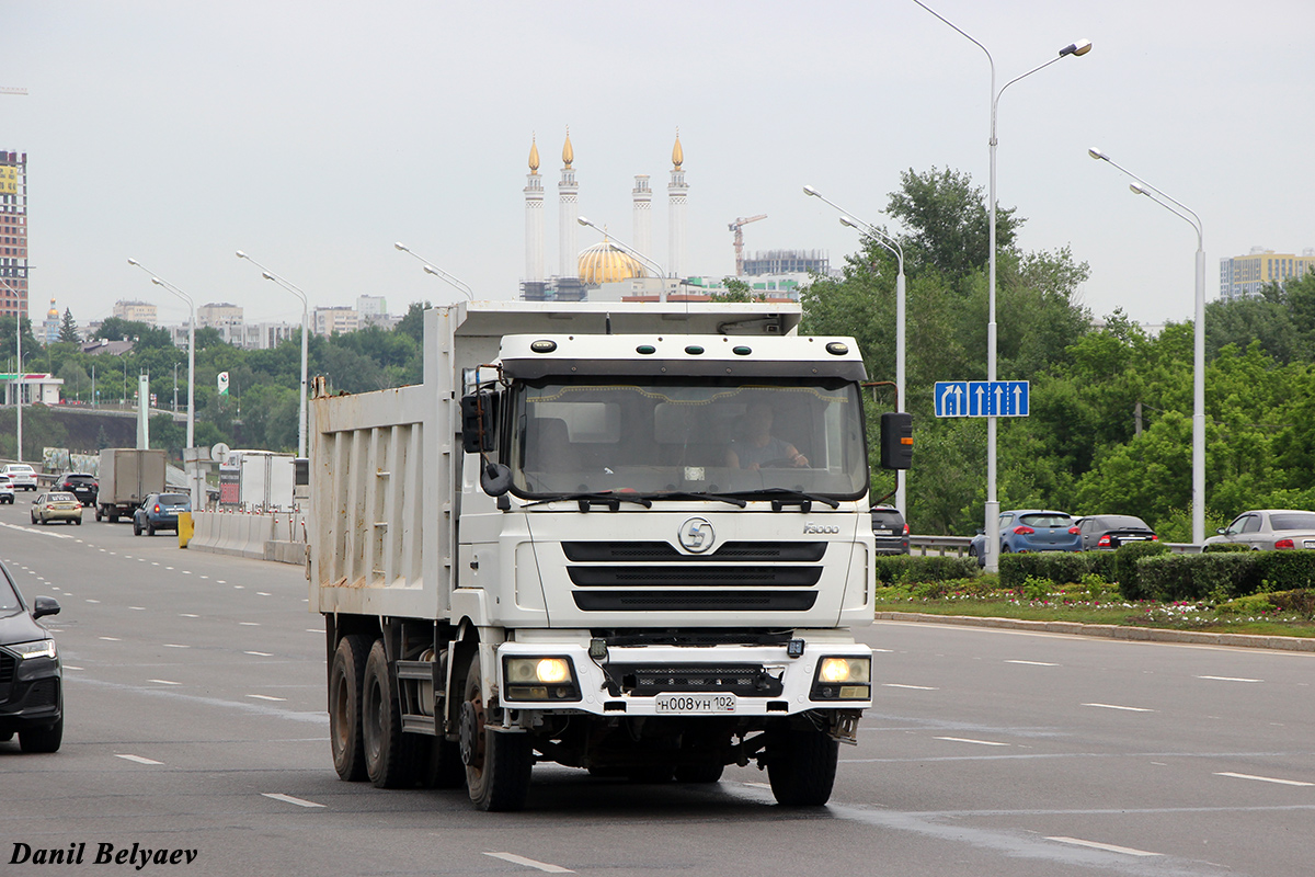 Башкортостан, № Н 008 УН 102 — Shaanxi Shacman F3000 SX325x