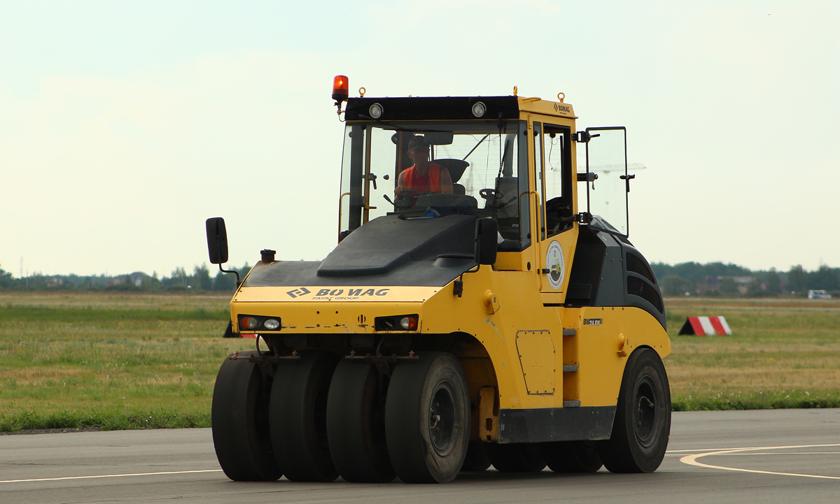 Омская область, № 4526 МТ 55 — Bomag BW 24 RH