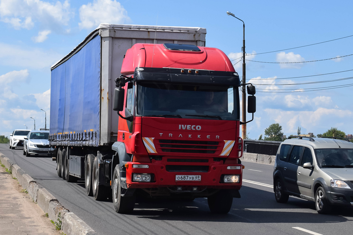 Тверская область, № О 687 УВ 69 — IVECO Trakker ('2004)