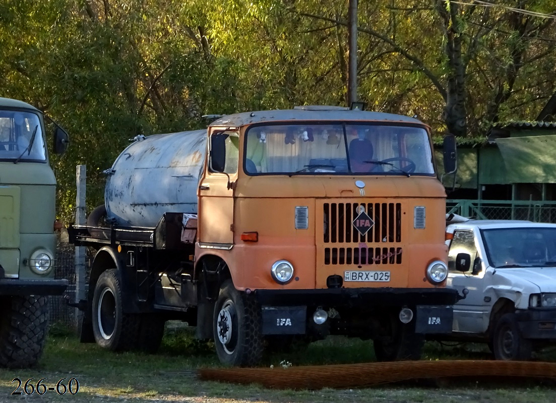 Венгрия, № BRX-025 — IFA W50LA/F