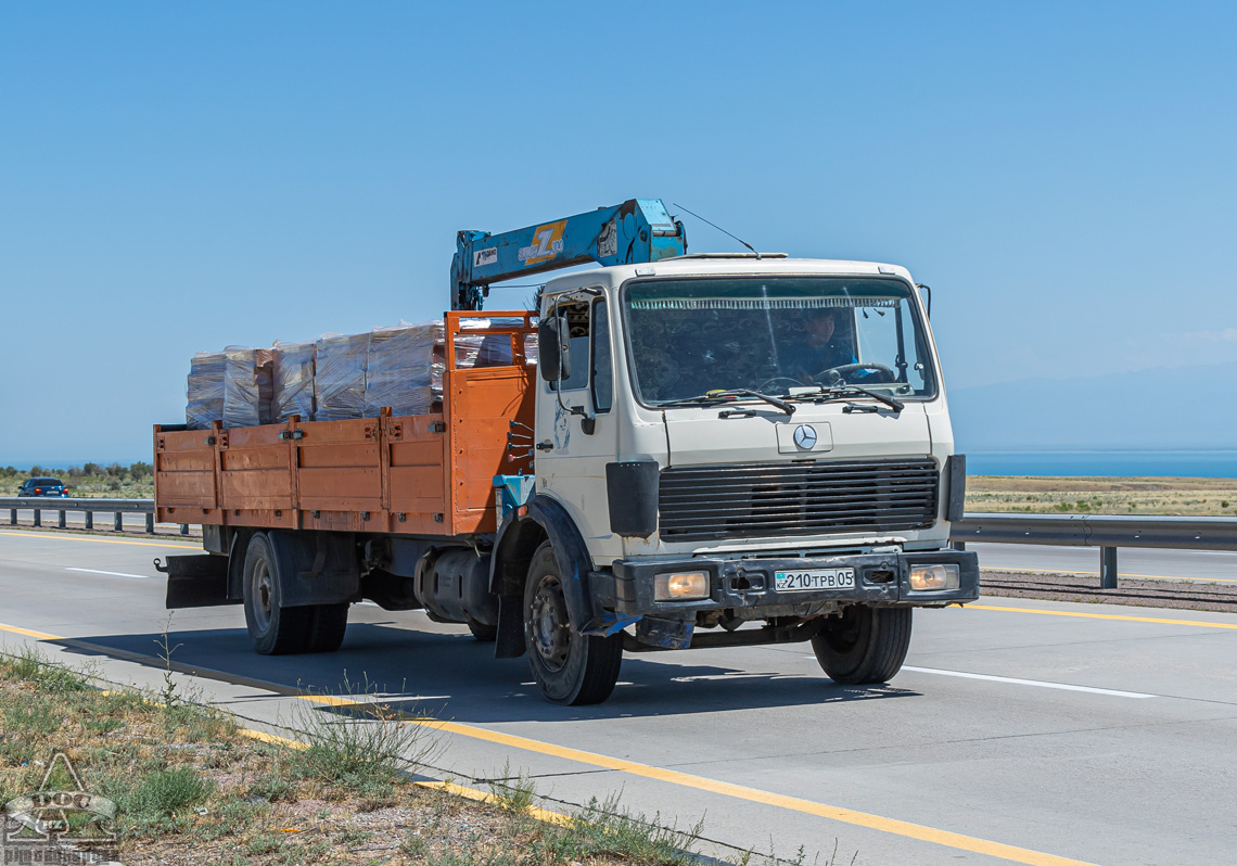 Алматинская область, № 210 TPB 05 — Mercedes-Benz NG 1617