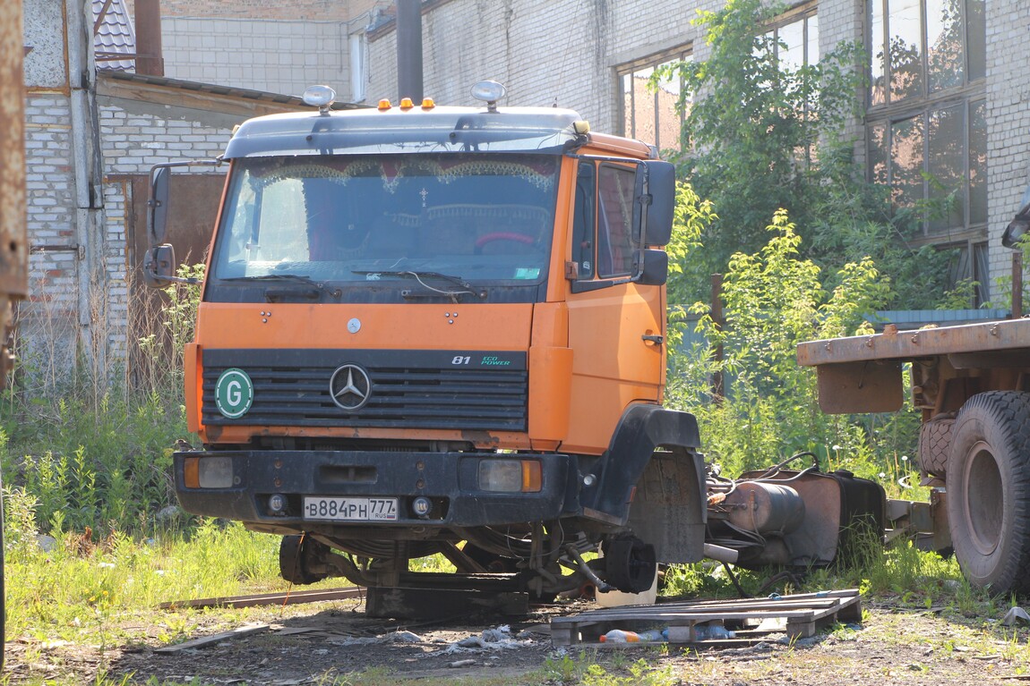 Москва, № В 884 РН 777 — Mercedes-Benz LK 814