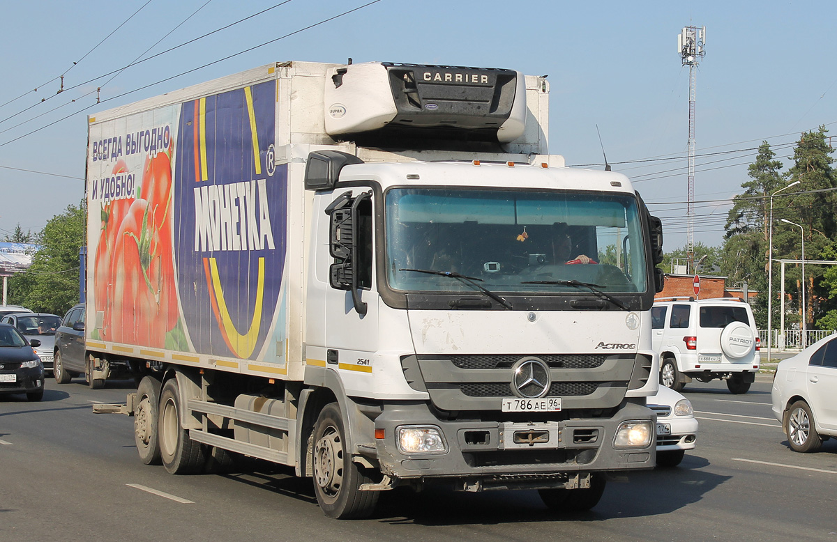 Свердловская область, № Т 786 АЕ 96 — Mercedes-Benz Actros ('2009) 2541