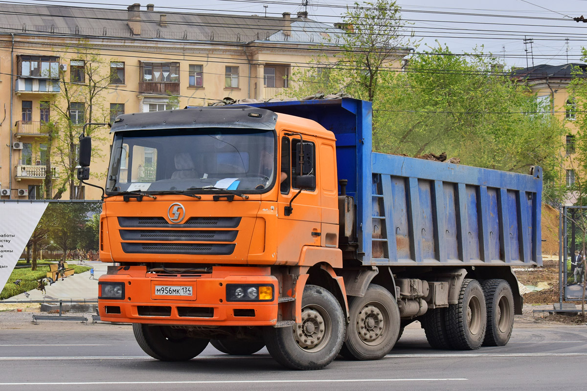 Волгоградская область, № М 956 МК 134 — Shaanxi Shacman F2000 SX331x