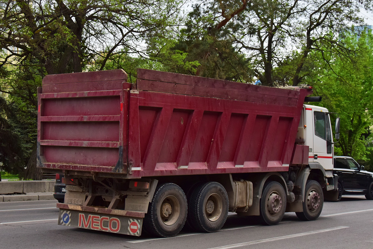 Волгоградская область, № О 280 РУ 750 — IVECO EuroTrakker