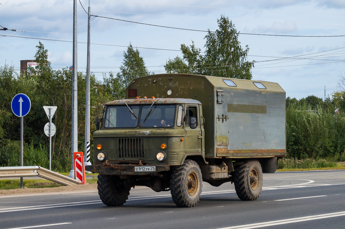 Архангельская область, № Е 912 УК 29 — ГАЗ-66-11