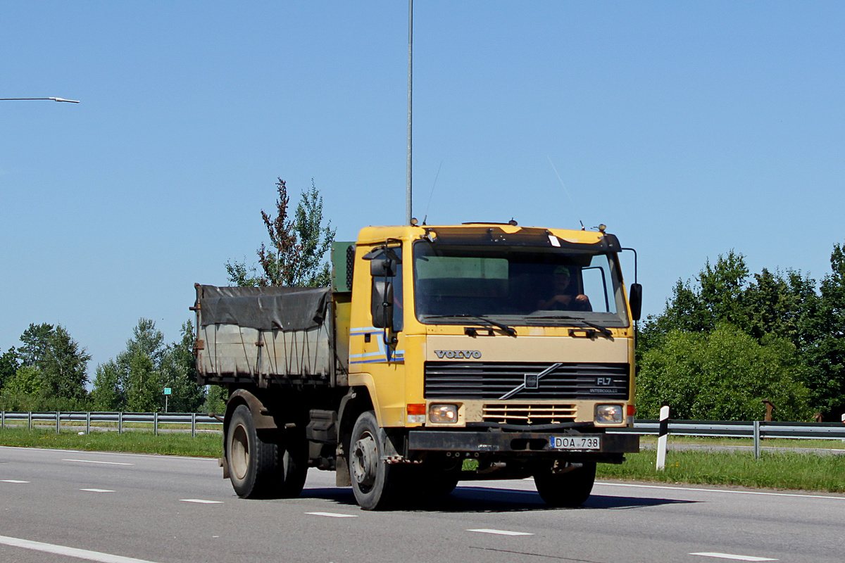 Литва, № DOA 738 — Volvo FL7