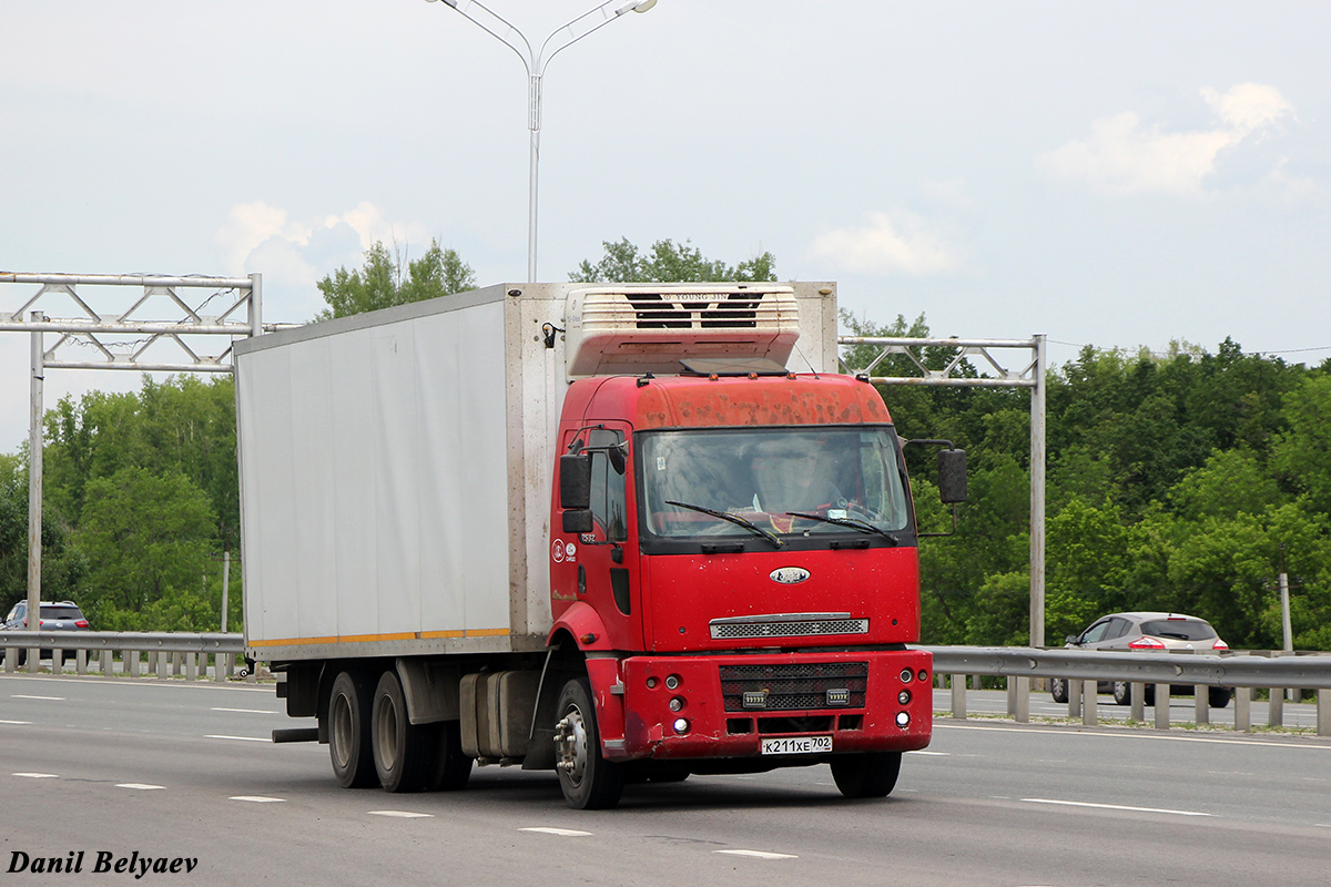 Башкортостан, № К 211 ХЕ 702 — Ford Cargo ('2003) 2532