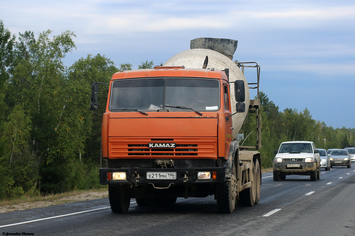 Саха (Якутия), № Е 211 МН 196 — КамАЗ-53229-15 [53229R]