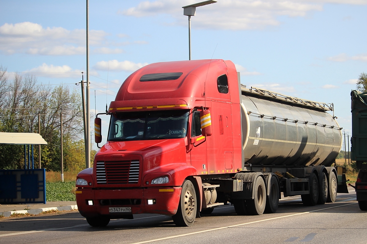 Рязанская область, № О 347 РН 62 — Freightliner Columbia