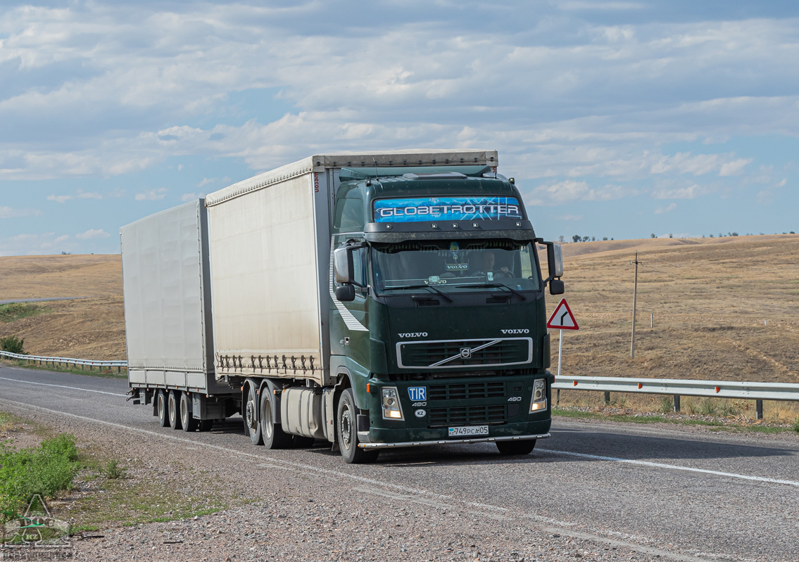 Алматинская область, № 749 PCA 05 — Volvo ('2002) FH12.480