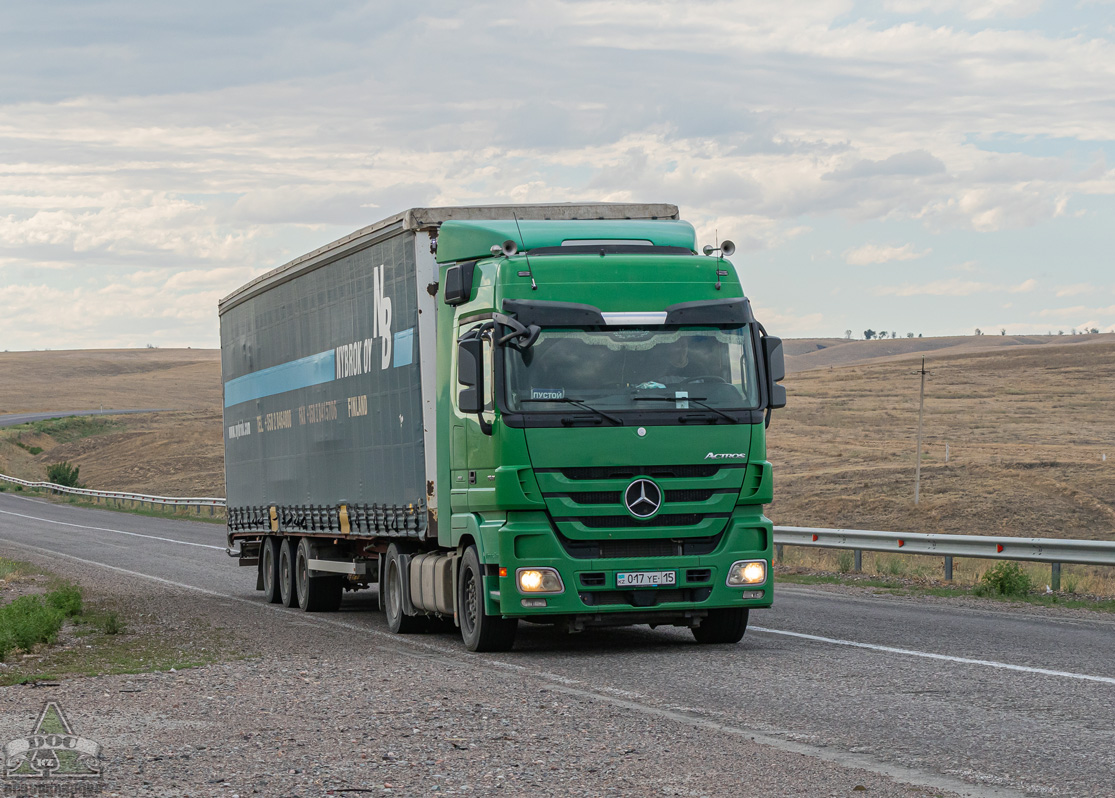 Северо-Казахстанская область, № 017 YE 15 — Mercedes-Benz Actros ('2009) 1841