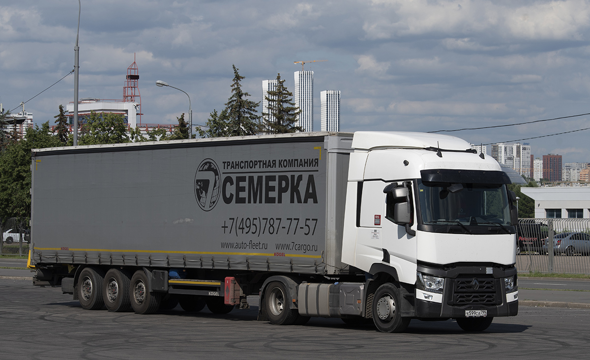 Москва, № Х 599 СА 799 — Renault T-Series ('2013)