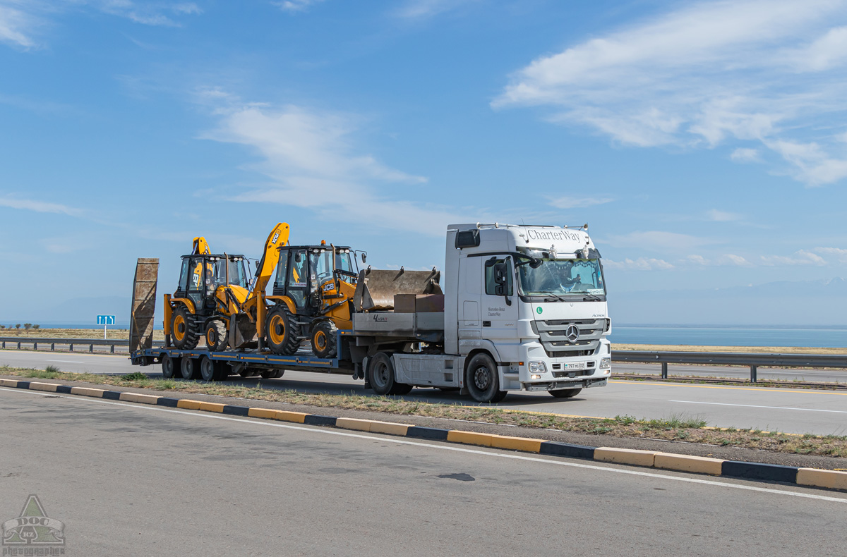 Алматы, № 797 MS 02 — Mercedes-Benz Actros ('2009) 1844; Алматинская область — Разные фотографии (Спецтехника)