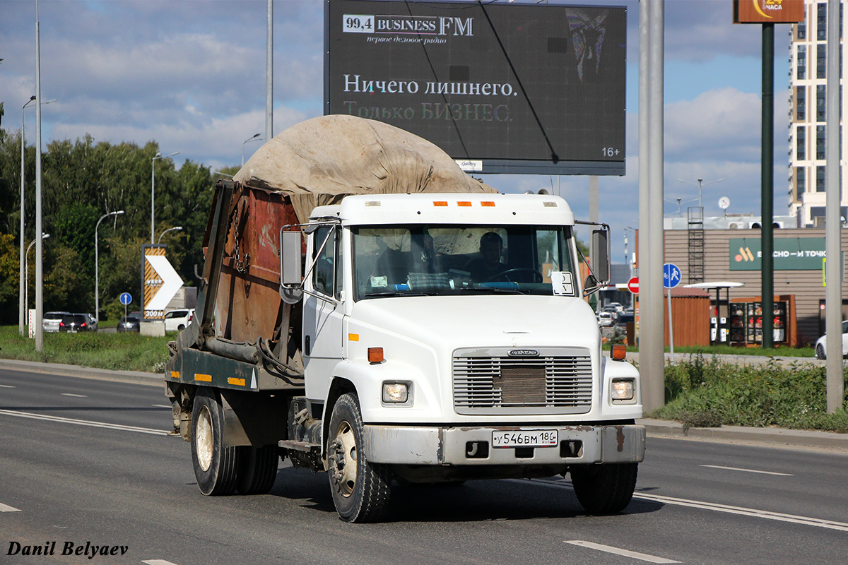 Свердловская область, № У 546 ВМ 186 — Freightliner Business Class FL