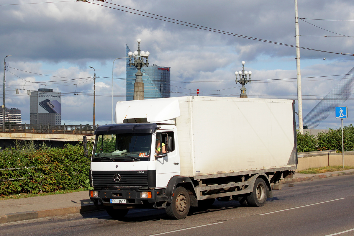 Латвия, № FP-3511 — Mercedes-Benz LK (общ. мод.)