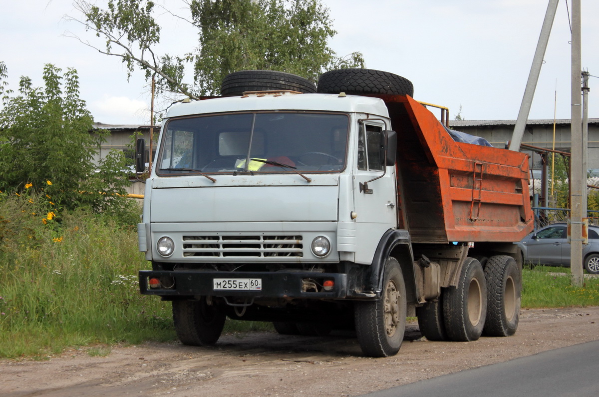 Псковская область, № М 255 ЕХ 60 — КамАЗ-55111-01 [55111A]