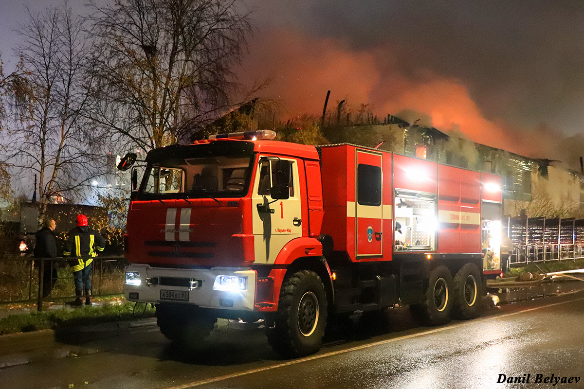 Ненецкий автономный округ, № А 584 ВС 83 — КамАЗ-43118-RF [43118F-R]