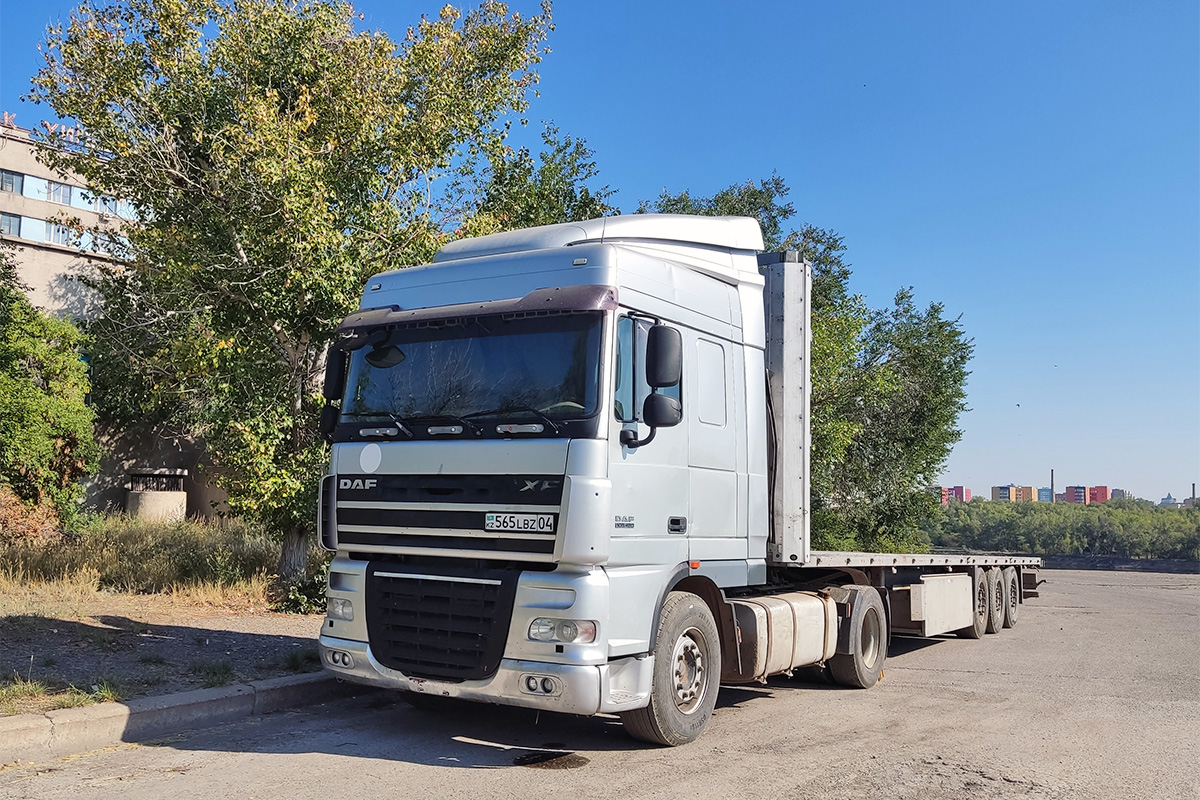 Актюбинская область, № 565 LBZ 04 — DAF XF105 FT