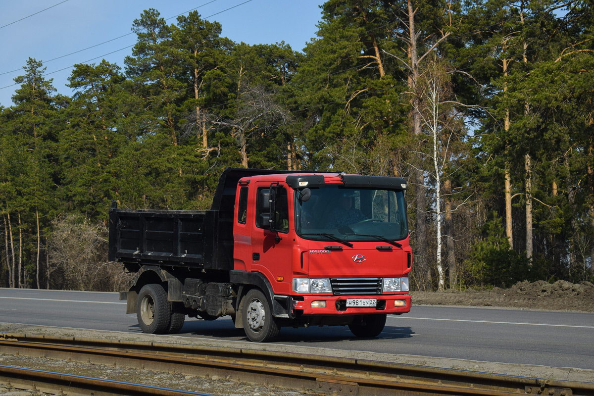 Алтайский край, № Н 981 ХУ 22 — Hyundai Mega Truck HD120