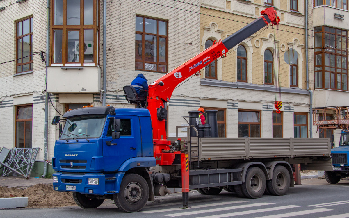 Самарская область, № Е 422 УМ 763 — КамАЗ-65117 (общая модель)