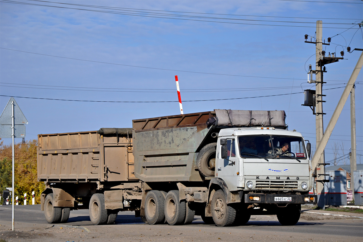 Алтайский край, № В 665 ХС 22 — КамАЗ-55111-01 [55111A]