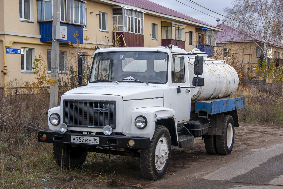 Татарстан, № Р 752 МН 16 — ГАЗ-3307