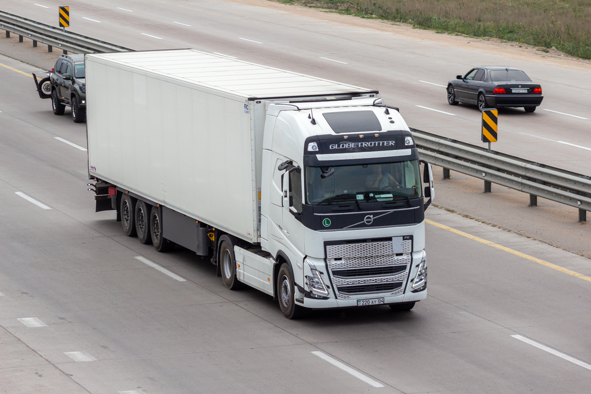 Актюбинская область, № 220 AY 04 — Volvo ('2020) FH.460