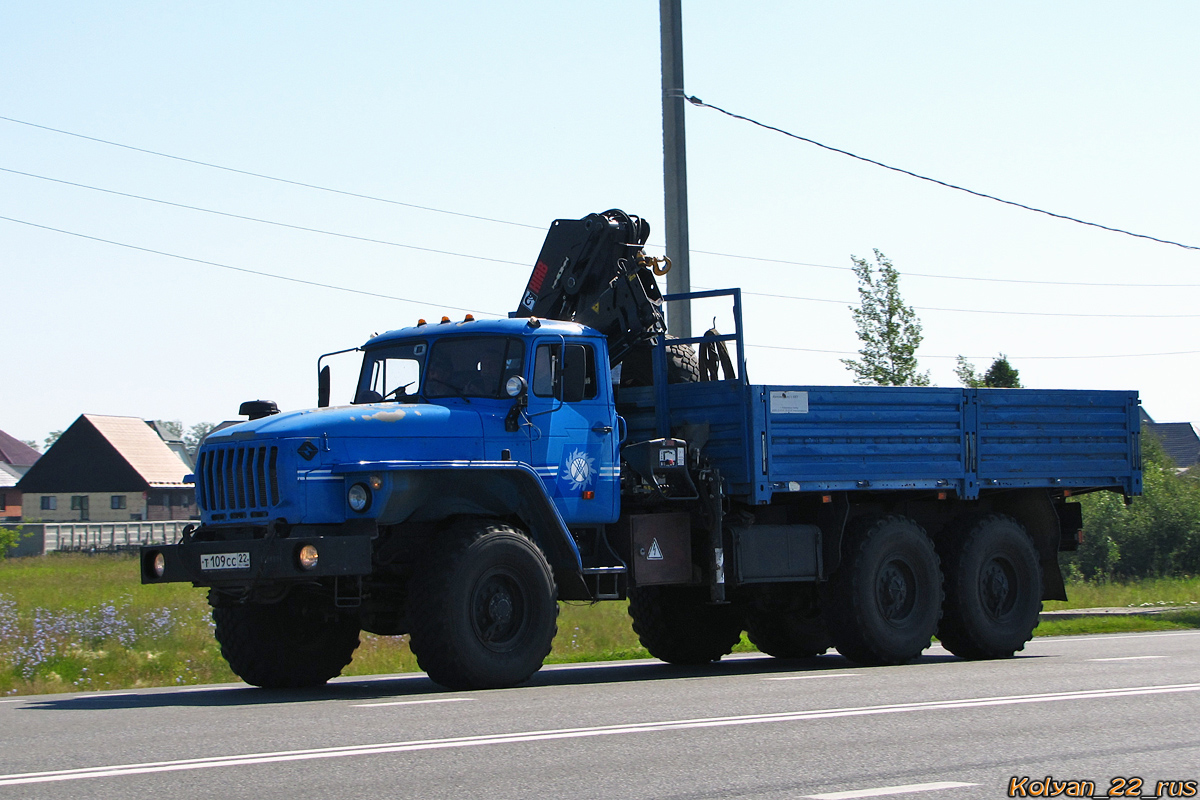 Алтайский край, № Т 109 СС 22 — Урал-4320-40