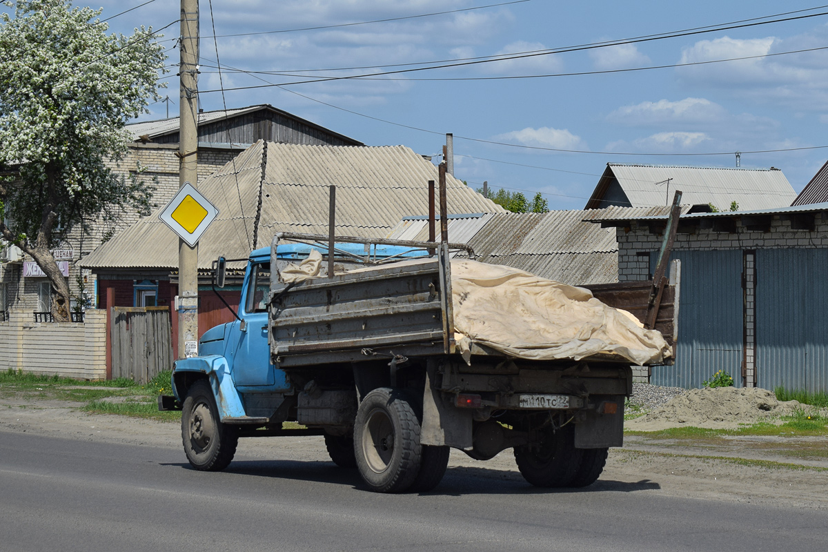 Алтайский край, № М 110 ТС 22 — ГАЗ-33072