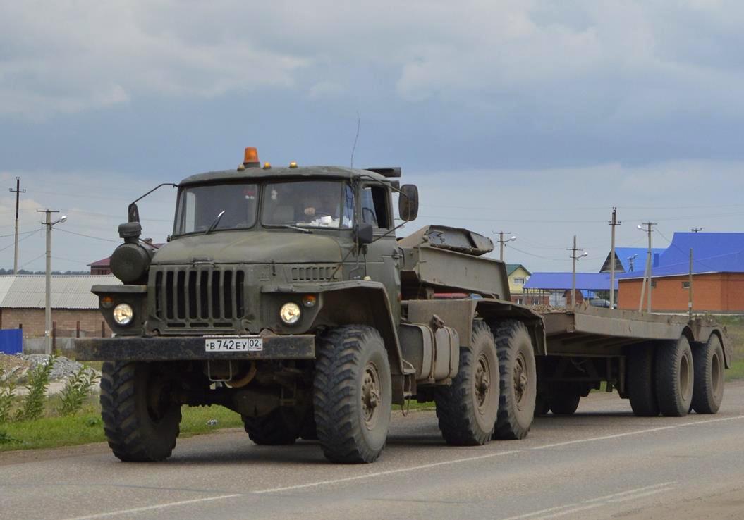 Башкортостан, № В 742 ЕУ 02 — Урал-4320 (общая модель)