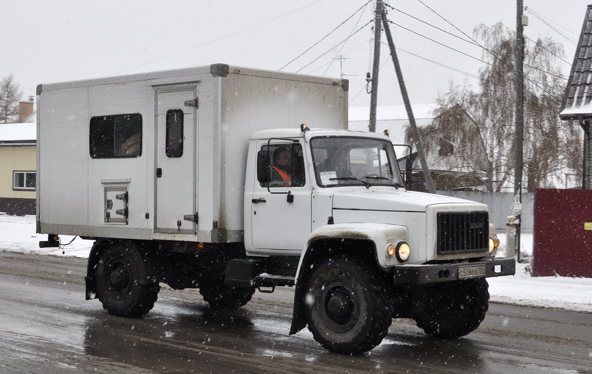 Новосибирская область, № С 516 ХК 154 — ГАЗ-33081 «Садко»