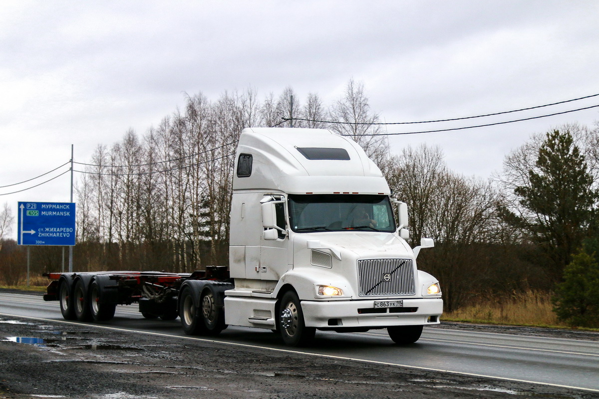 Санкт-Петербург, № С 863 УК 98 — Volvo VNL660