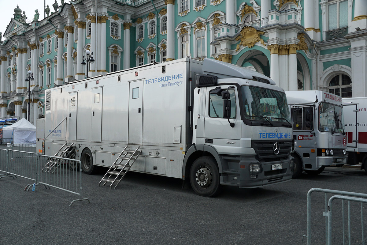 Санкт-Петербург, № В 584 МТ 178 — Mercedes-Benz Actros ('2003) 2532; Санкт-Петербург — Парад, посвящённый 220-летию со дня образования пожарной охраны Санкт‑Петербурга (30.06.2023 г.)