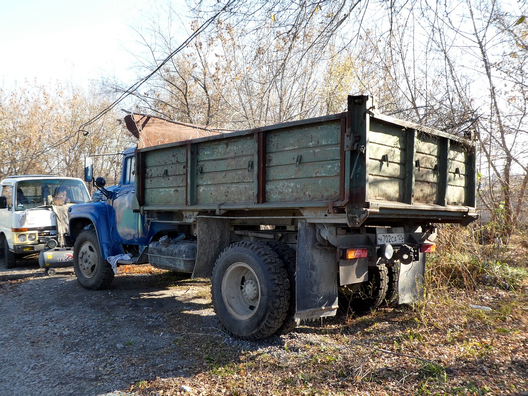 Приморский край, № Н 702 СА 125 — ЗИЛ-495710