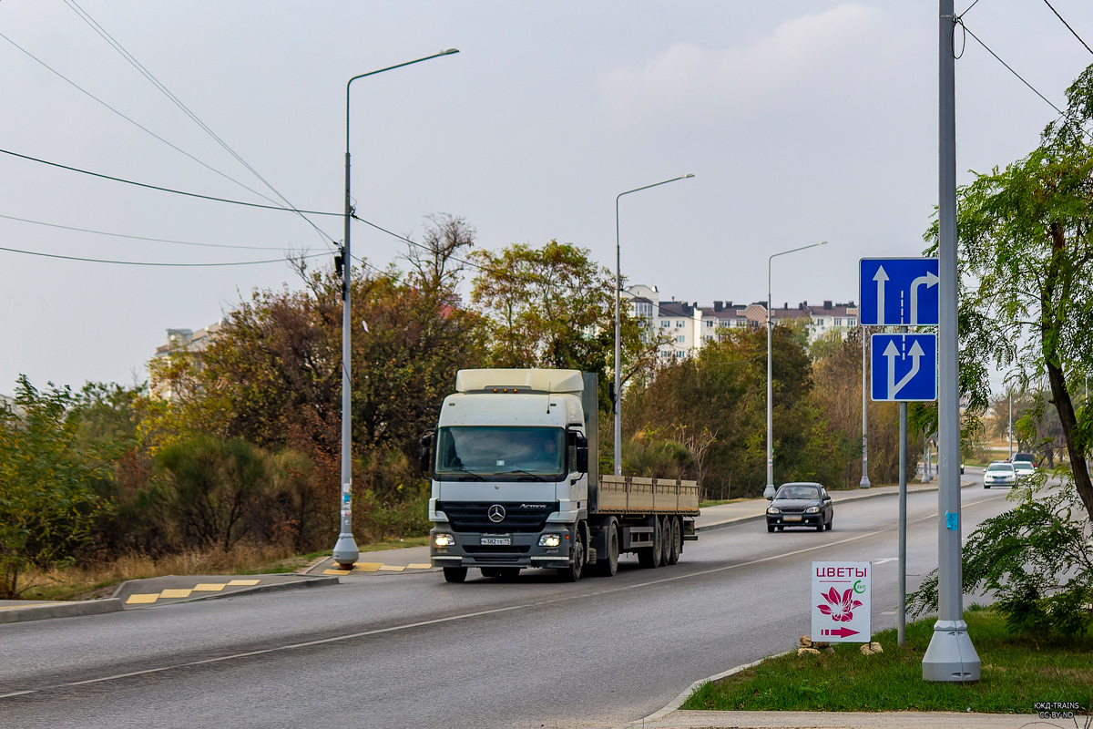 Коми, № Н 382 ТЕ 11 — Mercedes-Benz Actros ('2003) 1841