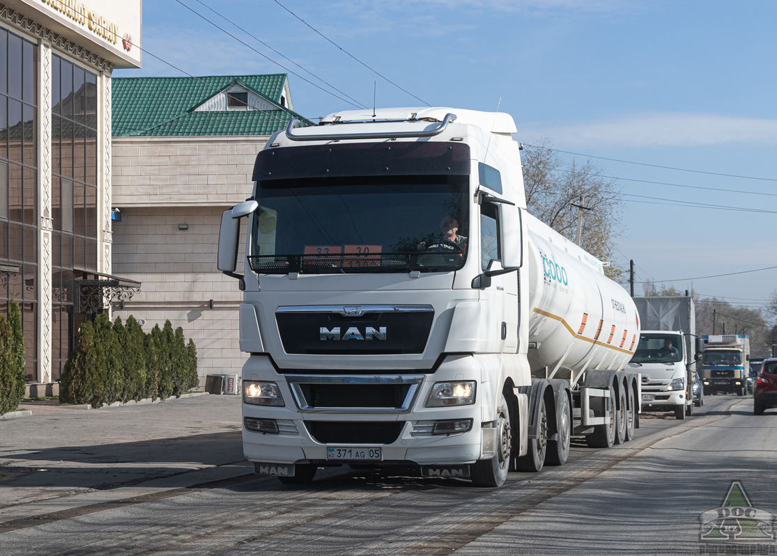 Алматинская область, № 371 AG 05 — MAN TGX ('2007) 26.440