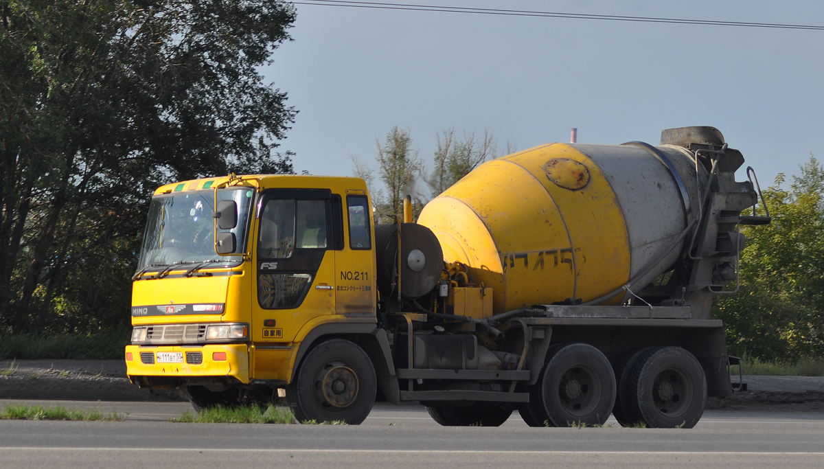 Омская область, № Н 111 ВТ 55 — Hino FS