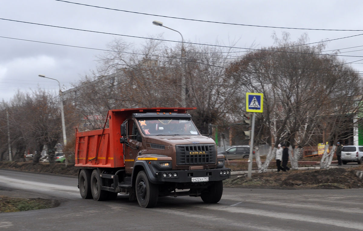 Москва, № В 422 АУ 797 — Урал NEXT 73945