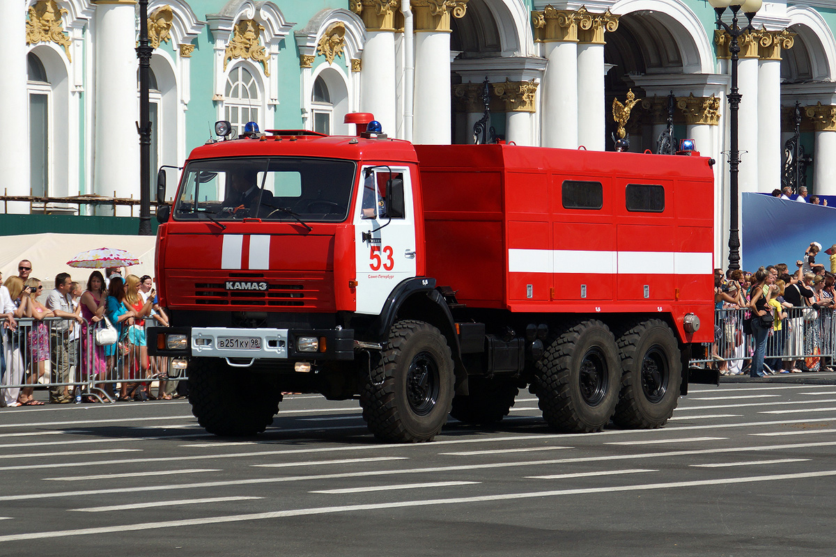 Санкт-Петербург, № В 251 КУ 98 — КамАЗ-43114-15 [43114R]; Санкт-Петербург — Парад, посвящённый 210-летию со дня образования пожарной охраны Санкт‑Петербурга (29.06.2013)