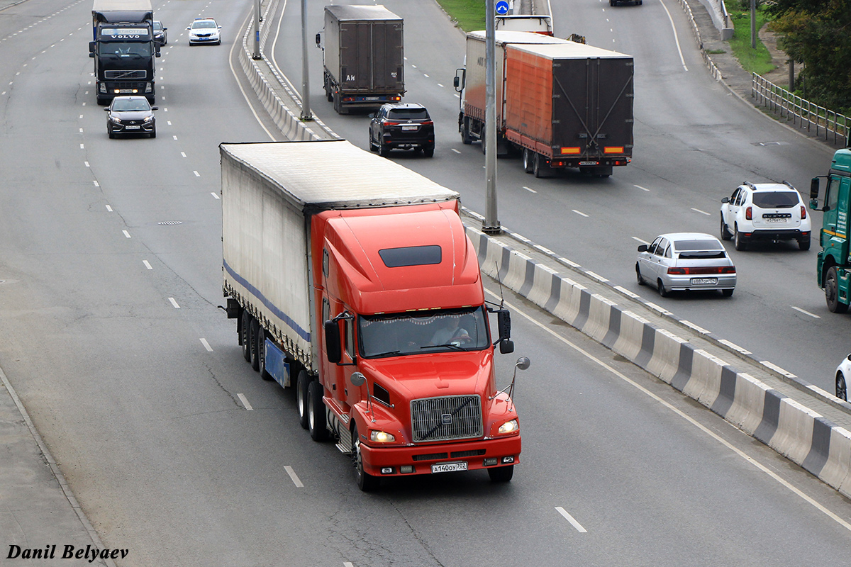 Башкортостан, № А 140 ОУ 702 — Volvo VNL770