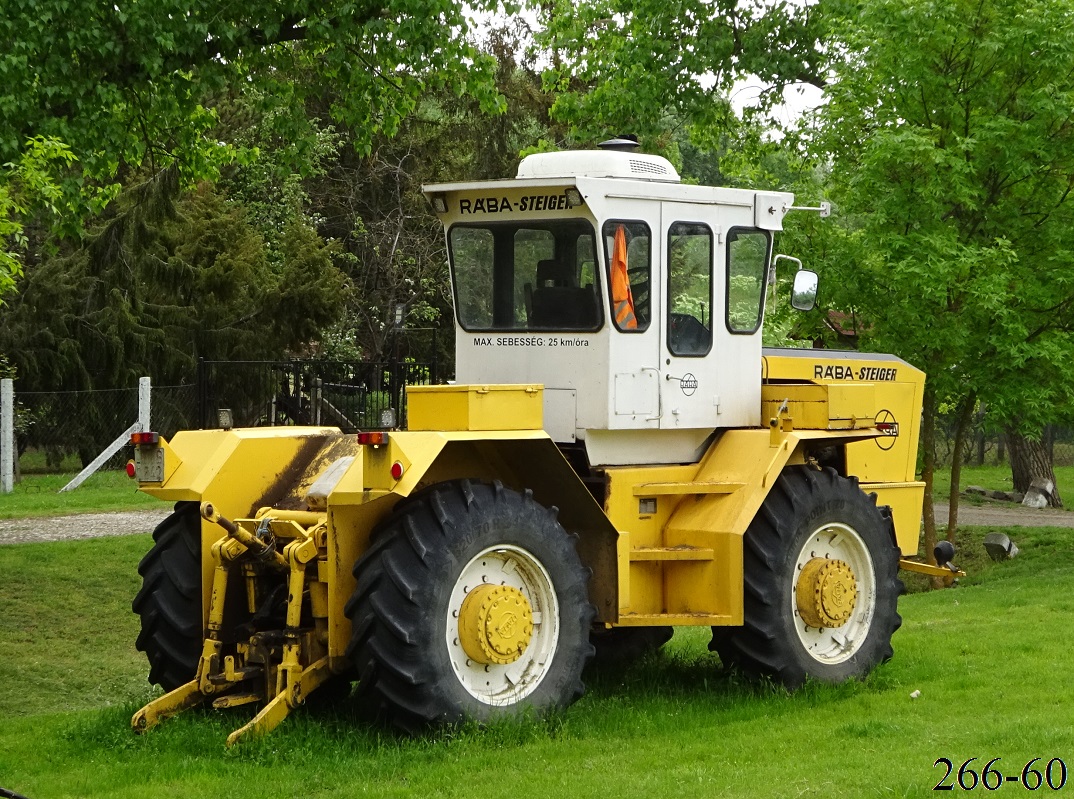 Венгрия, № YIB-842 — Rába-Steiger 250