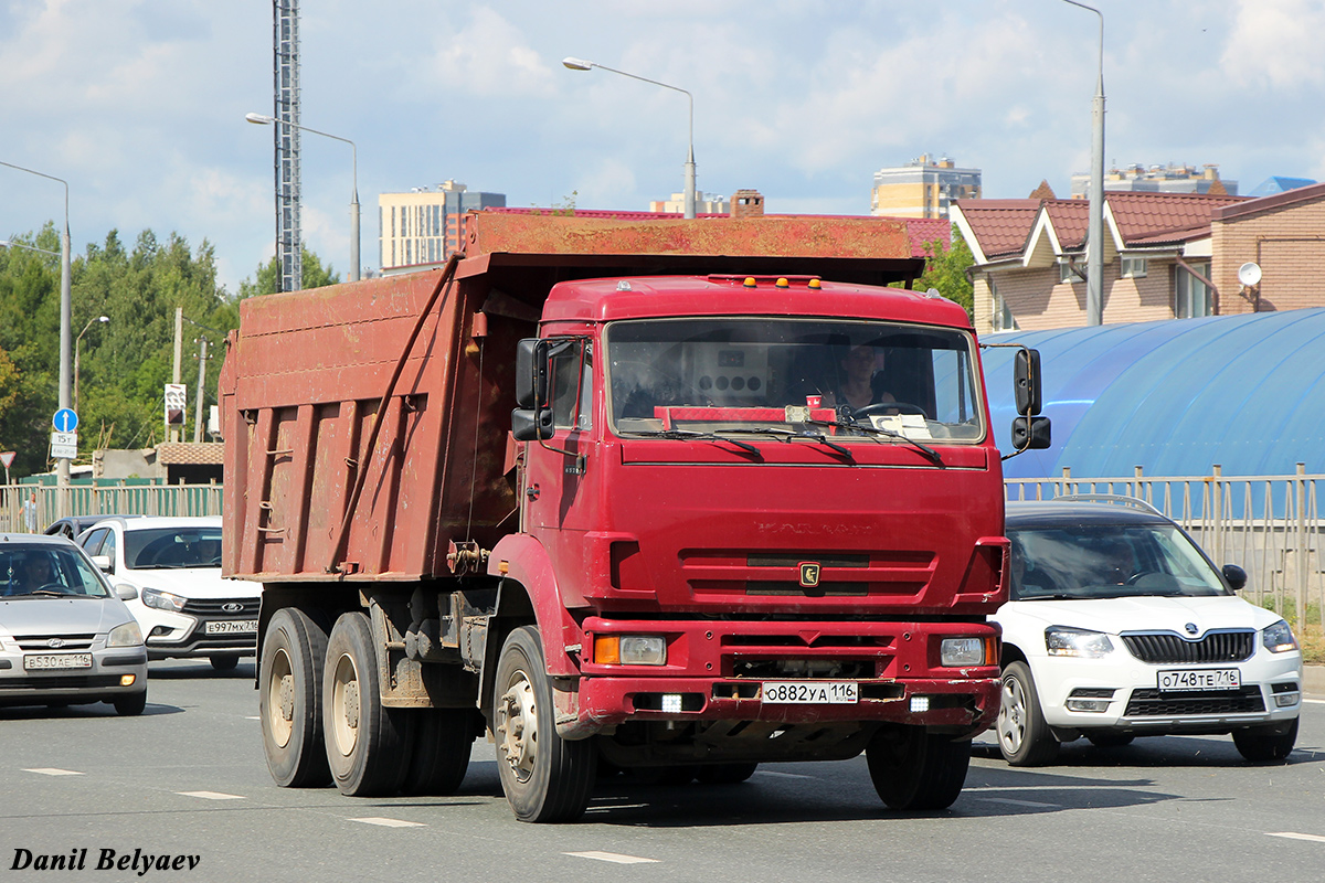 Татарстан, № О 882 УА 116 — КамАЗ-6520-19 [65200V]