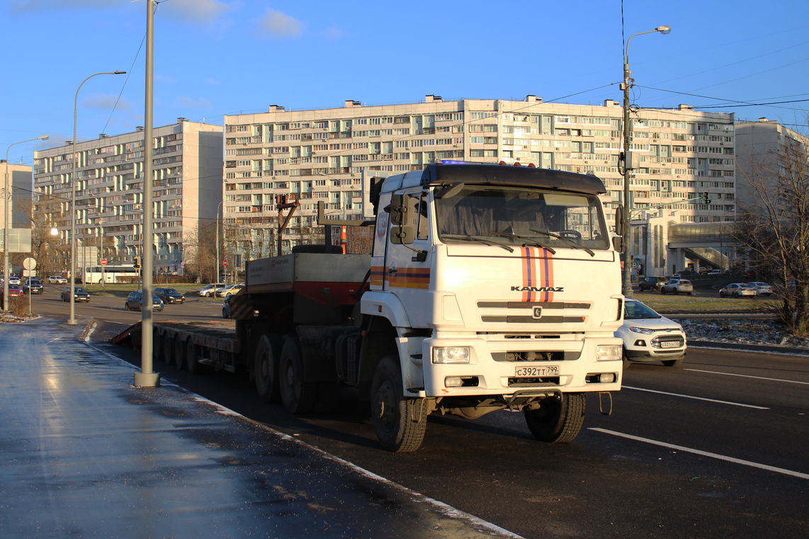 Москва, № С 392 ТТ 799 — КамАЗ-65225-53