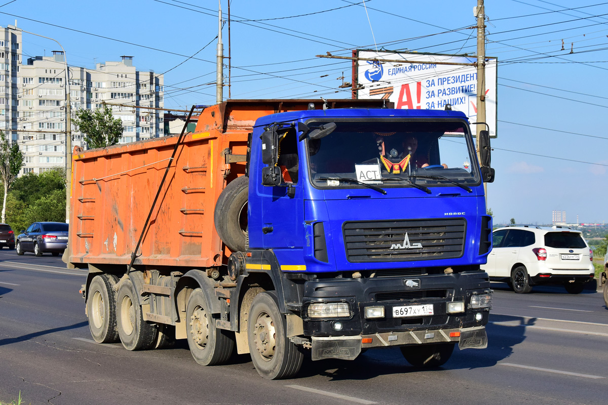 Волгоградская область, № В 697 ХУ 134 — МАЗ-6516H9