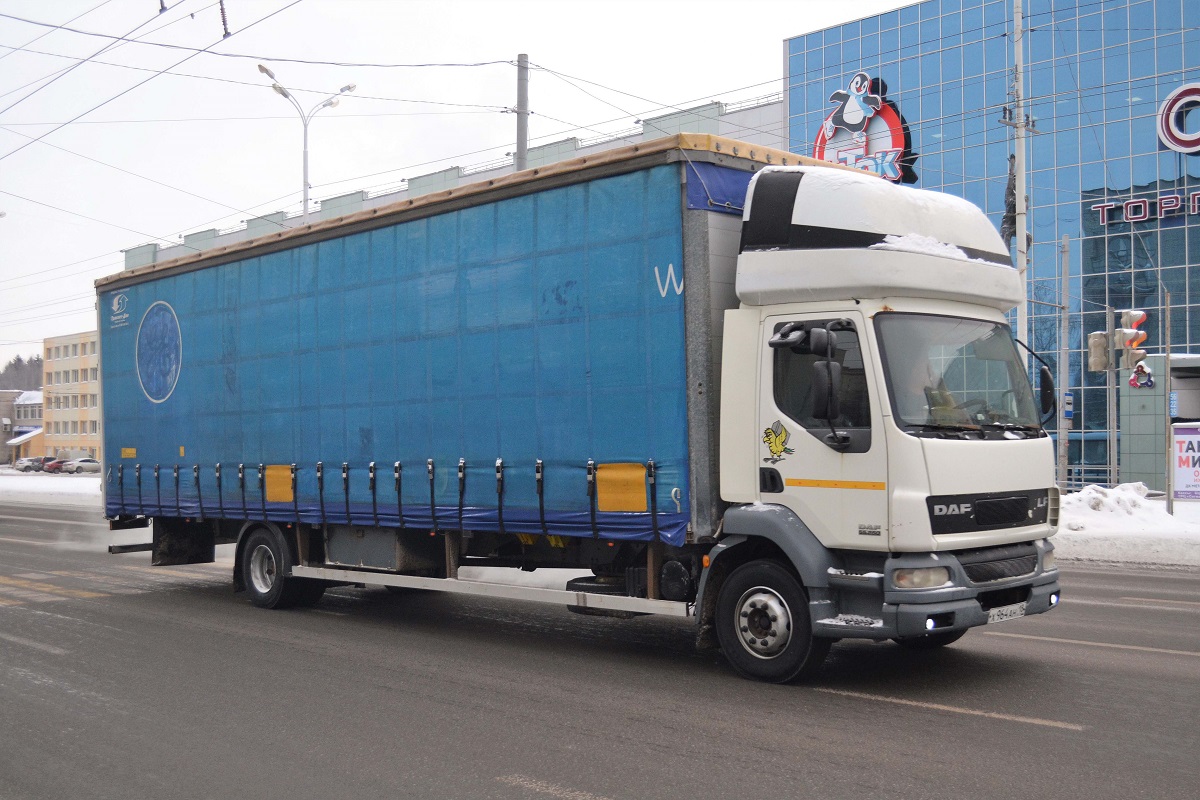 Удмуртия, № Х 964 АН 18 — DAF LF55 FA