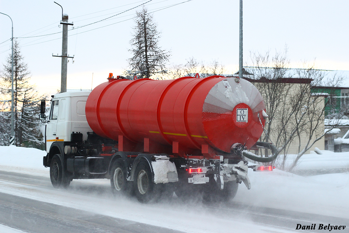 Ненецкий автономный округ, № А 195 ОК 83 — МАЗ-6303A5