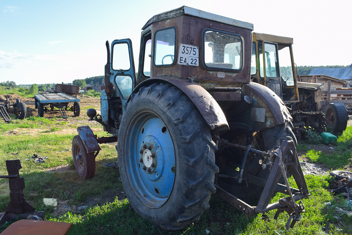 Алтайский край, № 3575 ЕА 22 — Т-40М